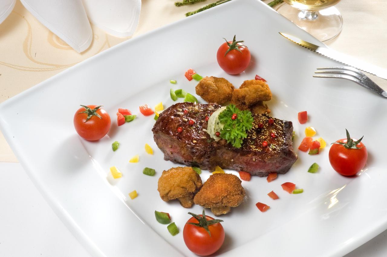 Hotel-Restaurant Im Goldenen Grund Korperich Ngoại thất bức ảnh